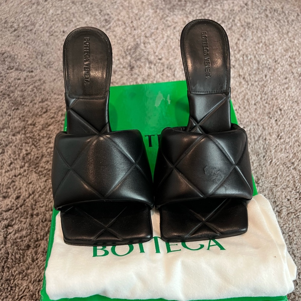 Bottega Veneta Nappa Lido